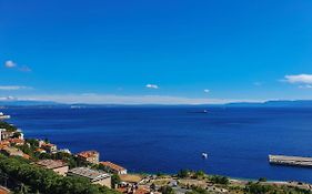 Studio Apartman Luna